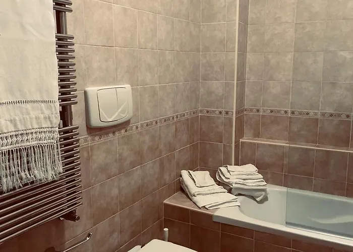 Shaki Bed & Breakfast 3*